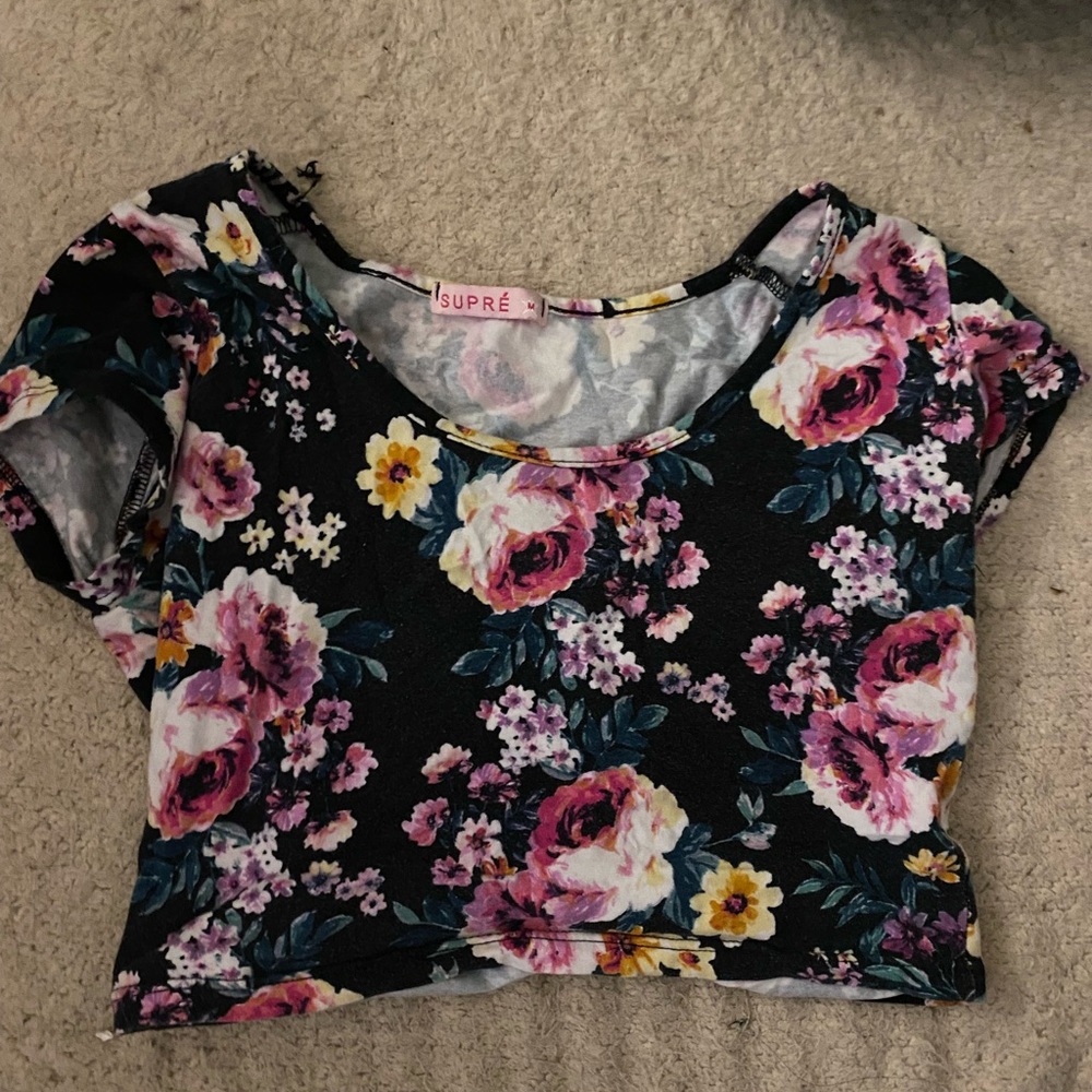 Crop top